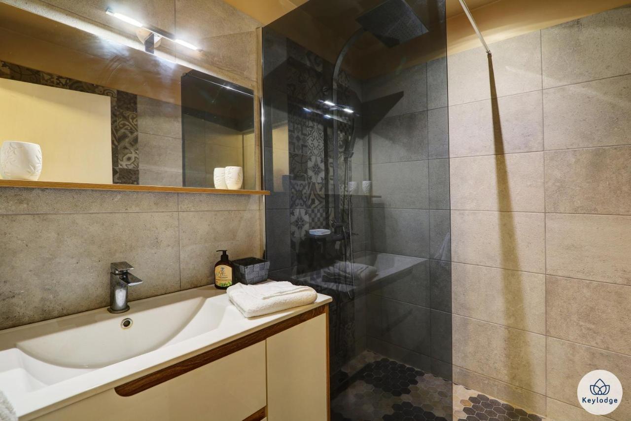 Апартаменты T2 - Le Reflet D'O 3 Etoiles - 50 M2 - Saint Gilles Les Bains Filaos Экстерьер фото